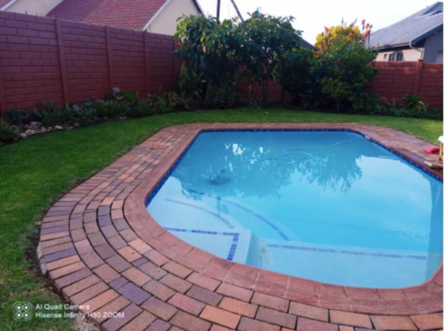 4 On Verbena Boksburg Esterno foto